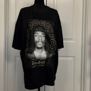 Black Snoop Dogg oversized graphic tee - Size XL